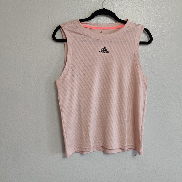 Adidas women's active top size M - Picture 1 of 8